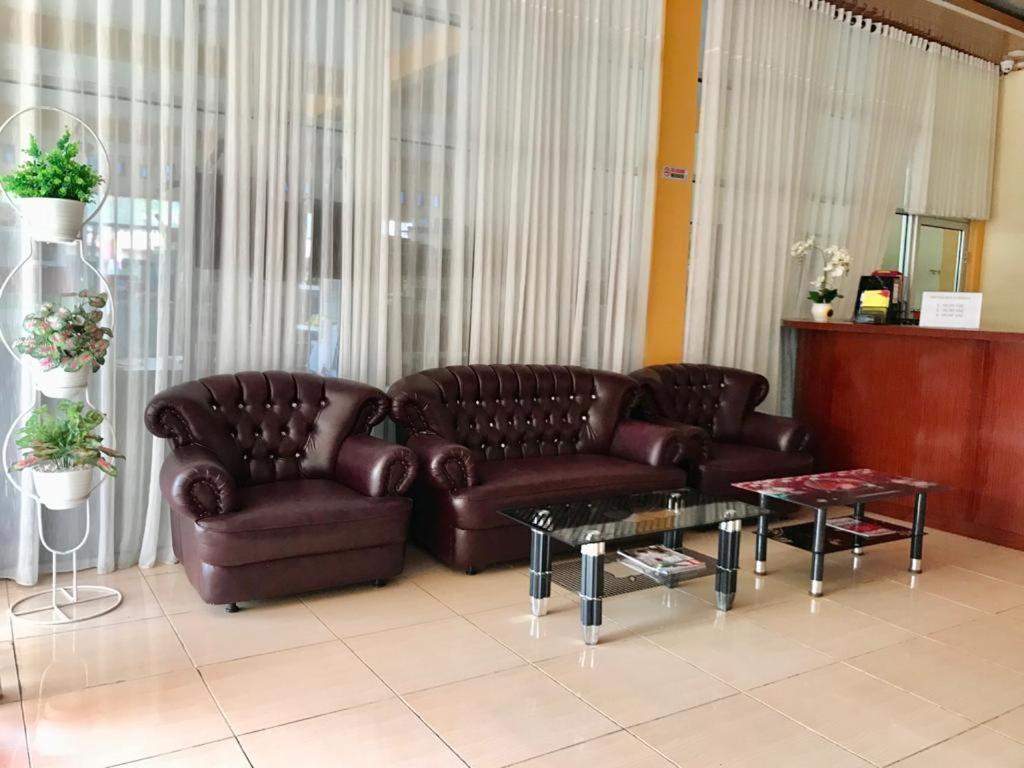 Penginapan Intan Bandara Padang  Exterior photo